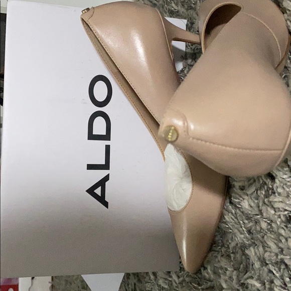 Never worn - Picture 3 of 3